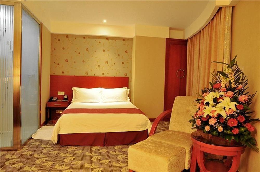 Luoyang Grand Hotel Екстер'єр фото