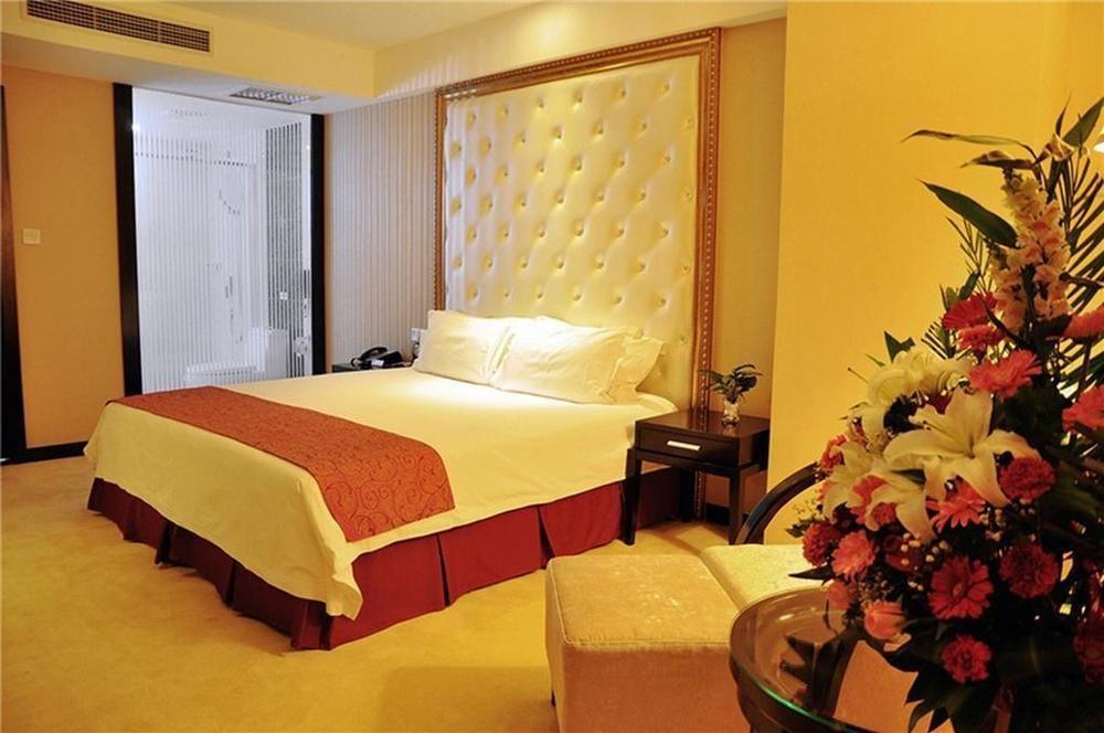 Luoyang Grand Hotel Екстер'єр фото