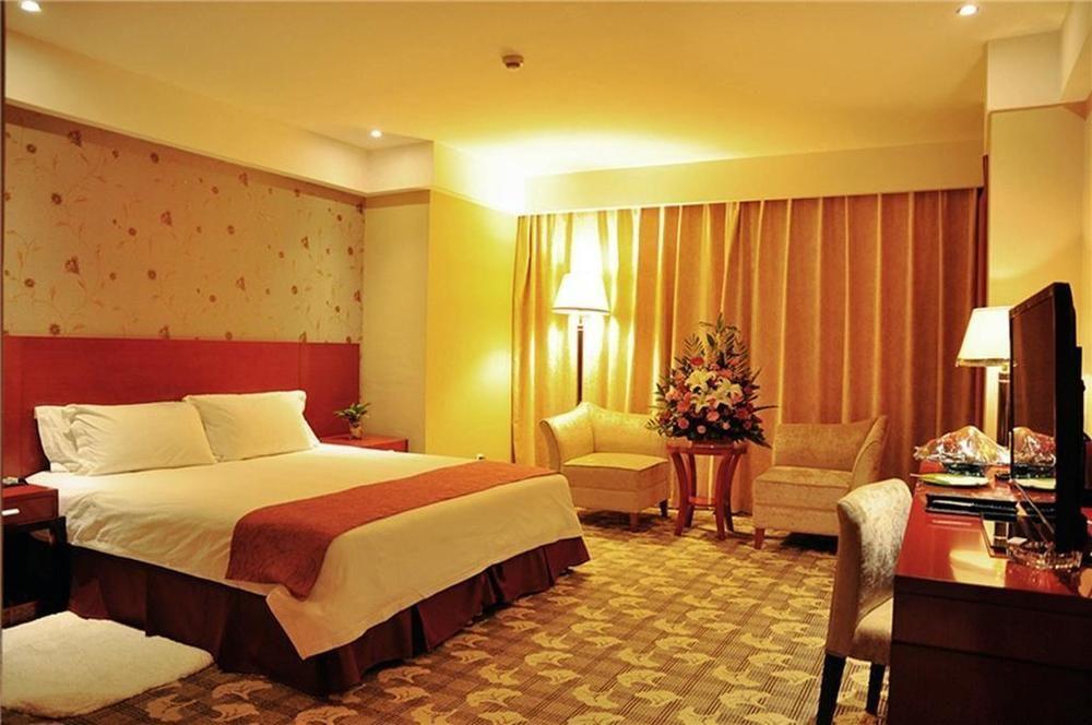 Luoyang Grand Hotel Екстер'єр фото