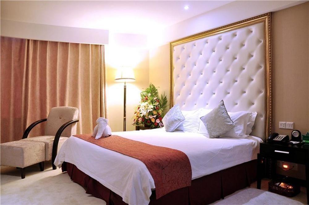 Luoyang Grand Hotel Екстер'єр фото