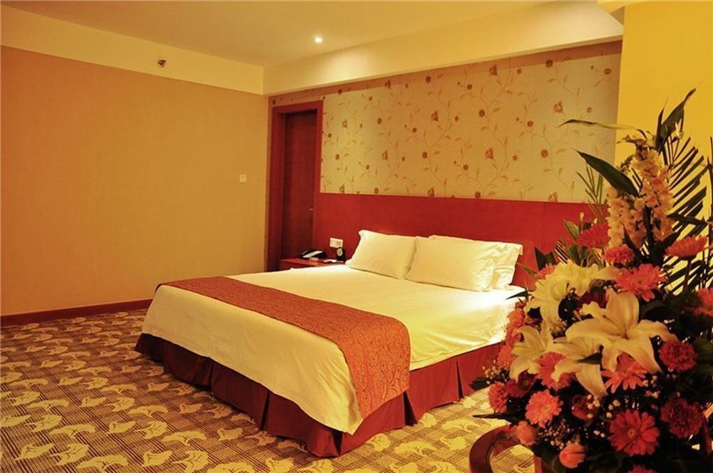 Luoyang Grand Hotel Екстер'єр фото