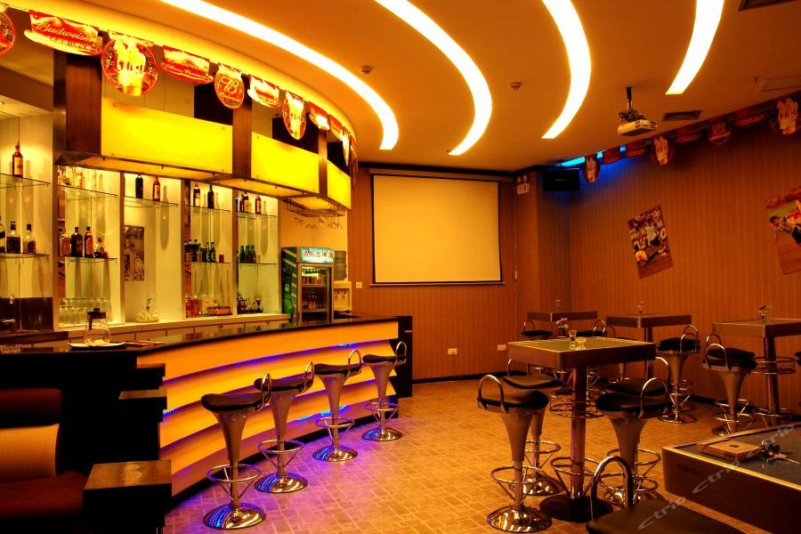 Luoyang Grand Hotel Екстер'єр фото